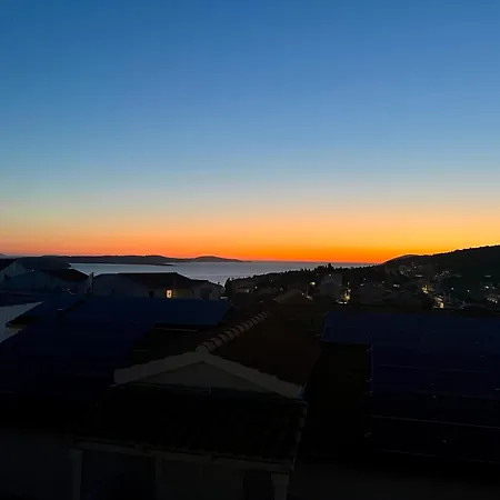 Loft With Sea And Fortress View Hvar 赫瓦尔